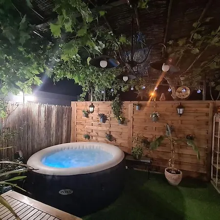 Dependance De 30m² Dans Maison Avec Entree Privee Apartment Six-Fours-les-Plages