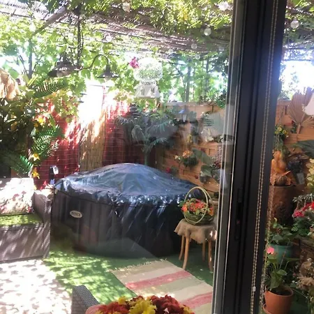 Dépendance De 30m² Dans Maison Avec Entrée Privée Six-Fours-les-Plages
